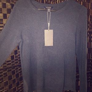 100% CASHMERE SWEATER NWT